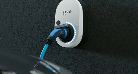 go-e Charger Gemini flex in der Garage